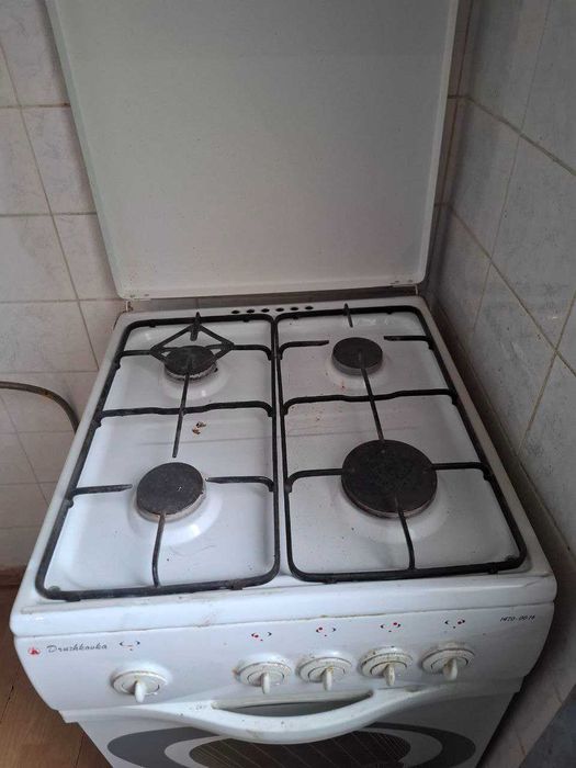 Продаётся газовая плита