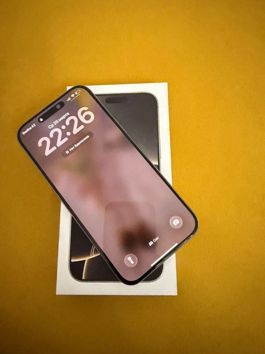 iPhone  16 промакс 1 тб 500000