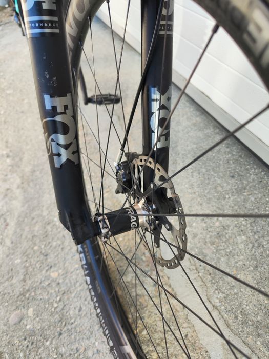 Trek full carbon 2023