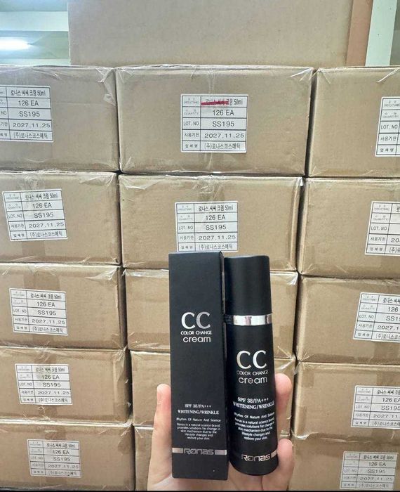 Ronas СС-крем подстраивающийся под цвет кожи  50 ml ОПТОМ