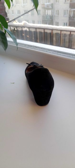 Продам туфли замшевые