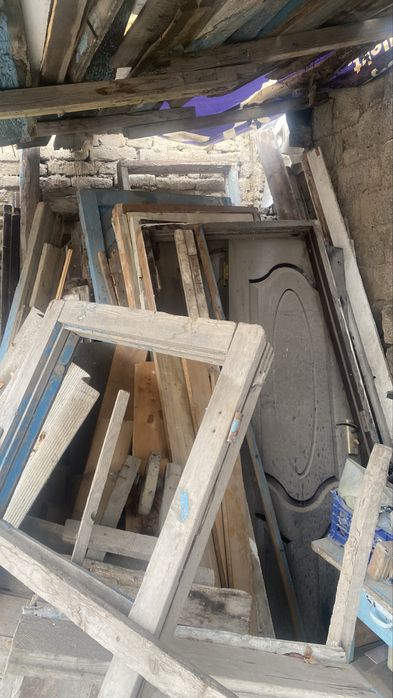 O’tin sotiladi 5-6 ta tandirni qizdirb beradi