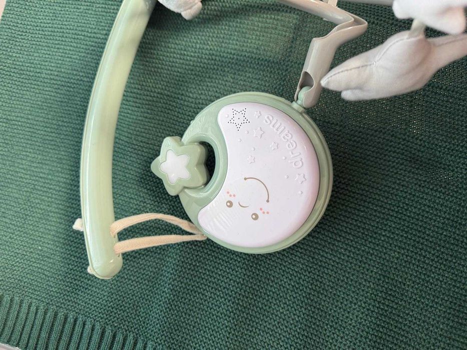 Музикална въртележка и прожектор 4в1 Chicco