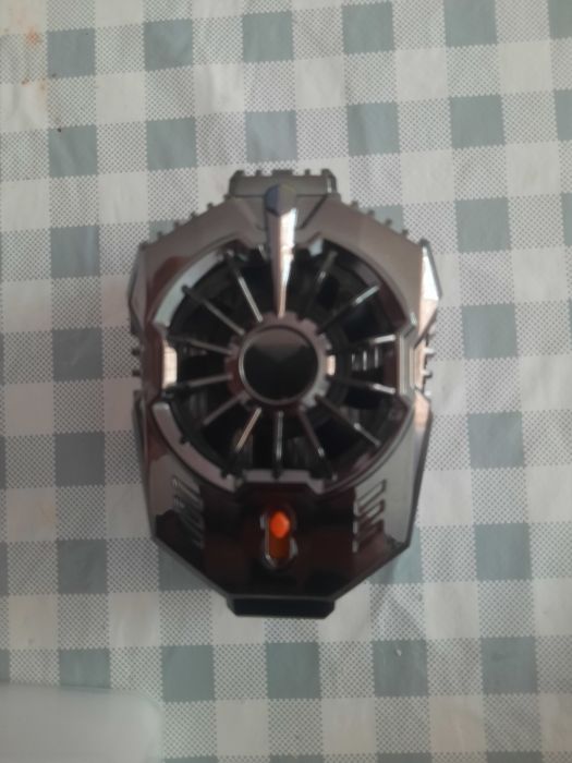 Yangi kuller karobkasi bor zaryadchik qushib beriladi