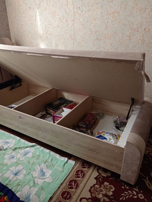 Чехол диван кроват сотилади