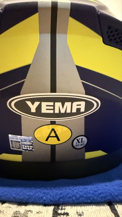 Шлем мотошлем Yema XL