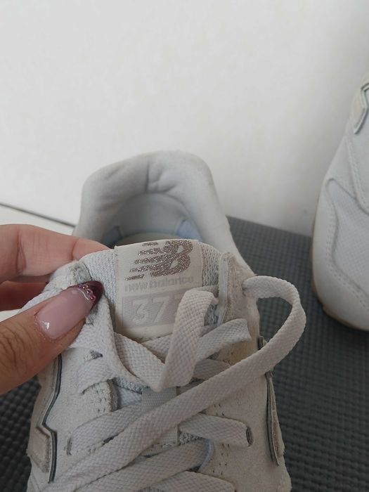 Обувки New Balance