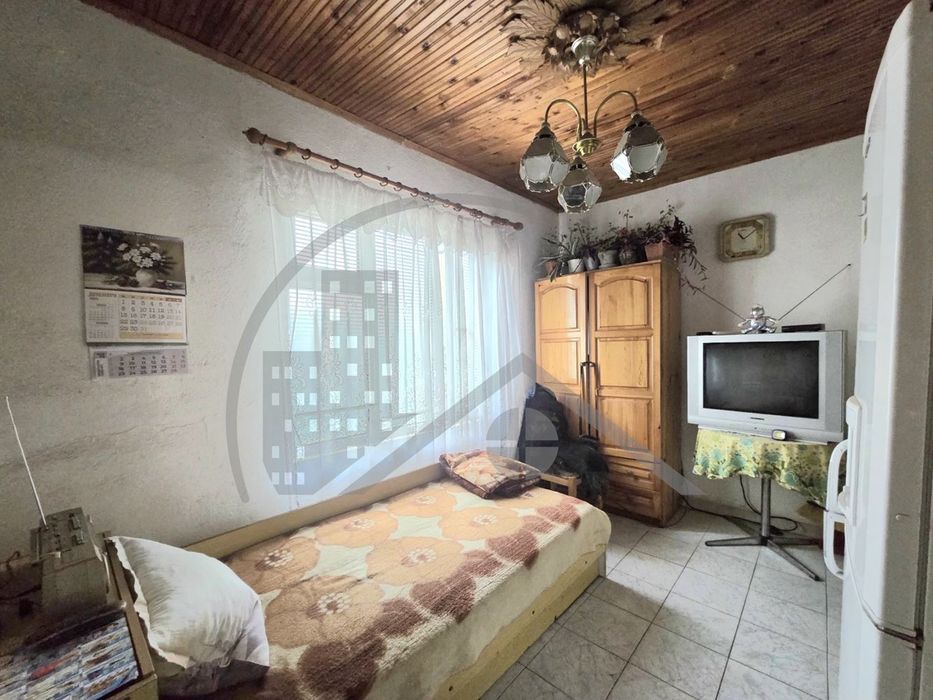 Къща в Добрич-Христо Ботев площ 100 цена 74000