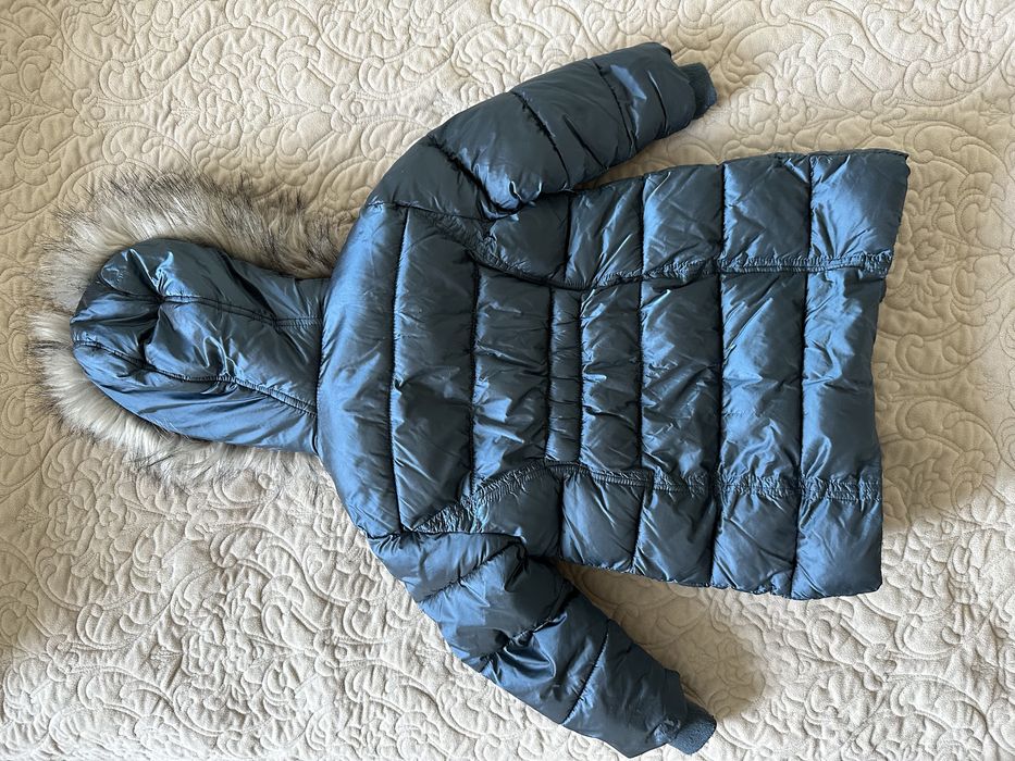 Теплая куртка для девочки на рост 100 см