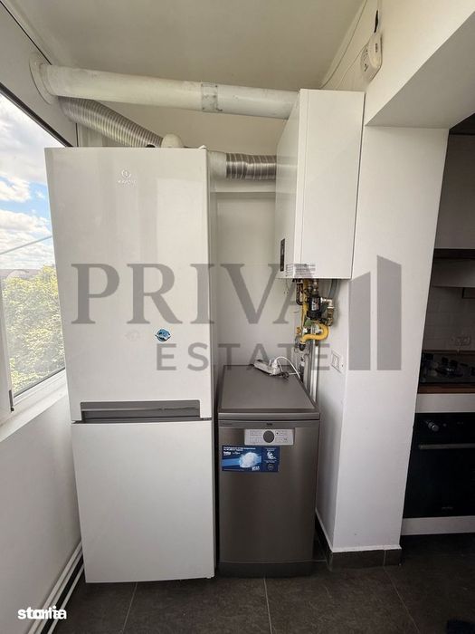 Apartament 2 camere, decomandat, renovat complet, centrala proprie