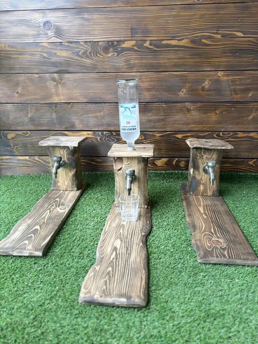 Диспенсър за АЛКОХОЛ и Дъски за сервиране.