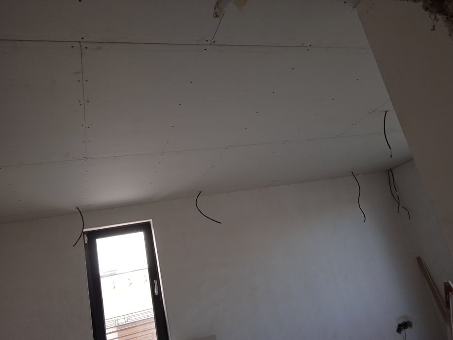 Огради Покриви Груб строеж Гипсокартон