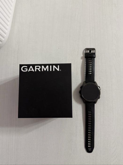 Garmin Fenix 8 43мм