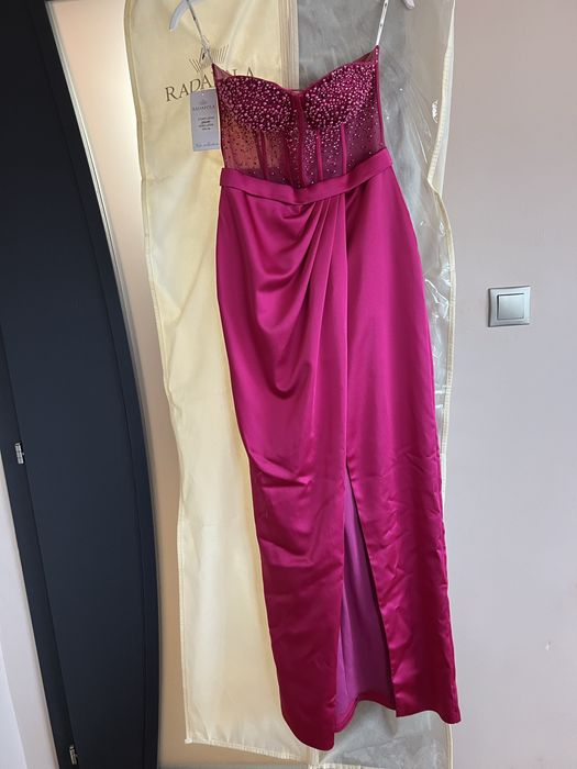 Чисто нова Рокля RADAPOLA