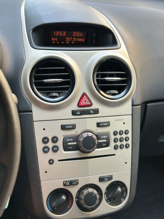 Opel Corsa 1.2 benzina