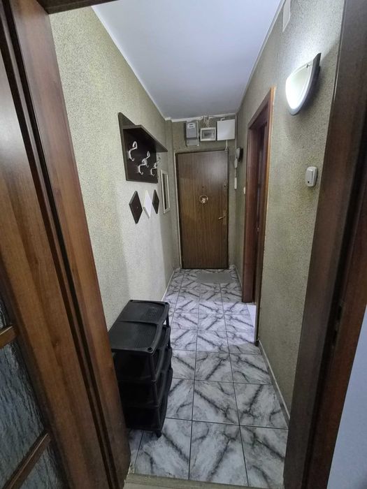 Apartament 2 camere semidecomandat de inchiriat pe termen lung, parter,Constanța, Inel 1