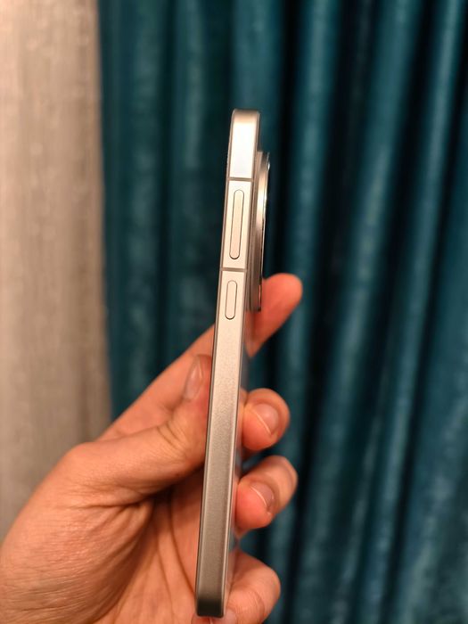 За продажба Vivo X200 Pro Mini 16GB/1Tb
