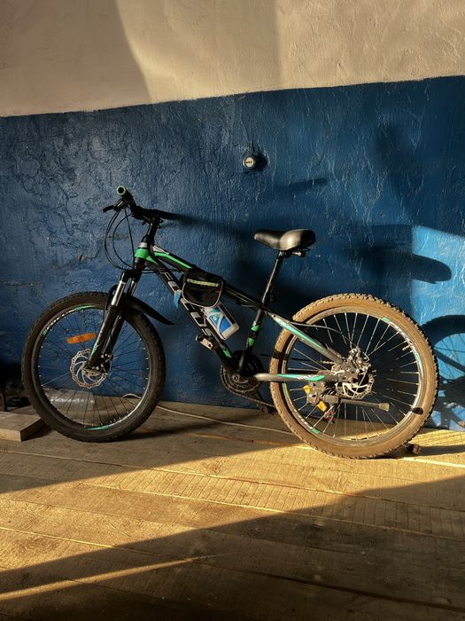 Продам велик в хорошем состояние