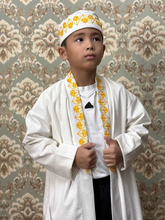 Улдарга арналған ұлттық шапан Наурыз