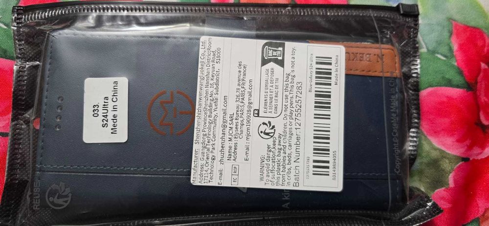 Vand husa Premium  pentru Samsung Galaxy S24 Ultra plus.pret 35 LEI .