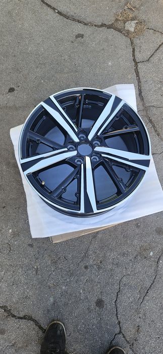 Алуминиева нова джанта 18"Пежо 308  2025 год.