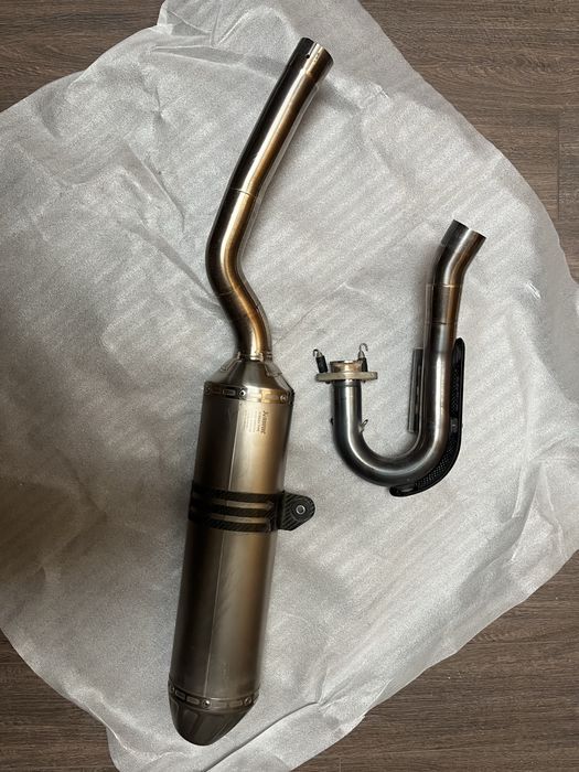 Генерация Akrapovic за Yamaha WR450