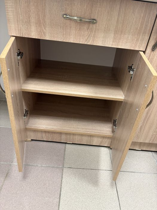 Продается кухонный шкаф