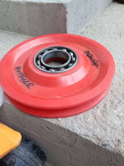 Катта полиуретан ролик