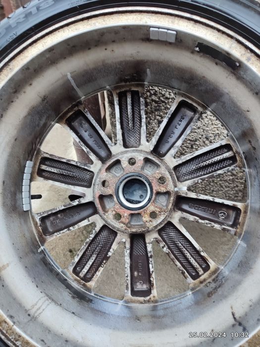 Джанти 18 -ки с гуми пирели