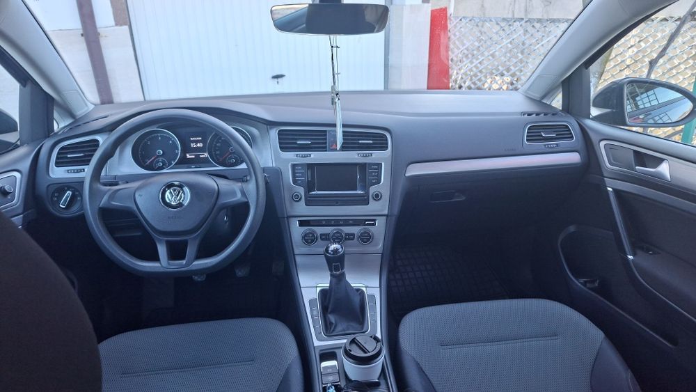 Vând Golf 7 1.6 TDI euro 6 11.2016