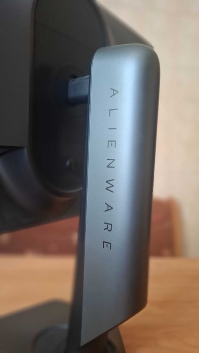 Monitor Gaming Alienware AW2523HF 24.5” Fast IPS 360Hz 0.5ms