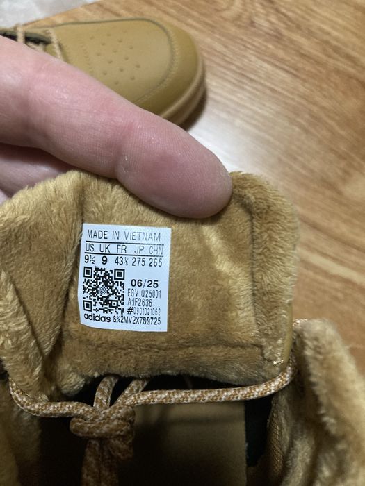 Мъжки оригинални маратонки Adidas Hoops 3.0 Mid Wtr