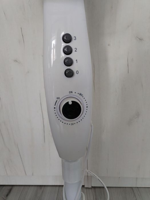 Ventilator cu picior VORTEX