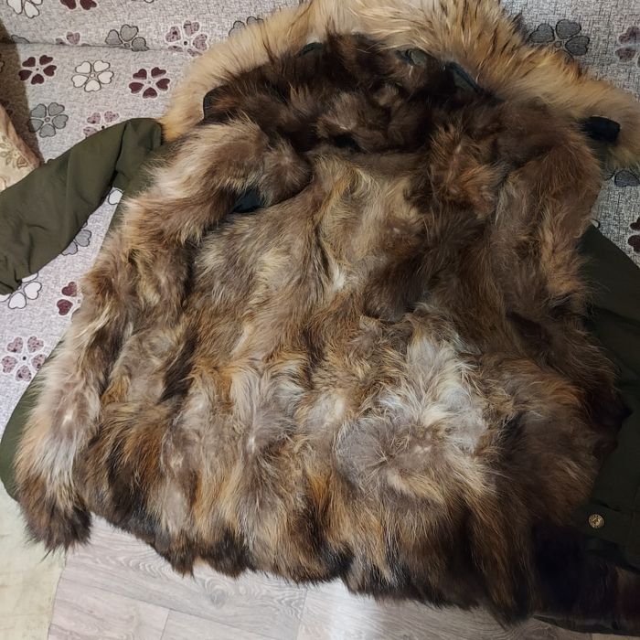 Продам парку на еноте