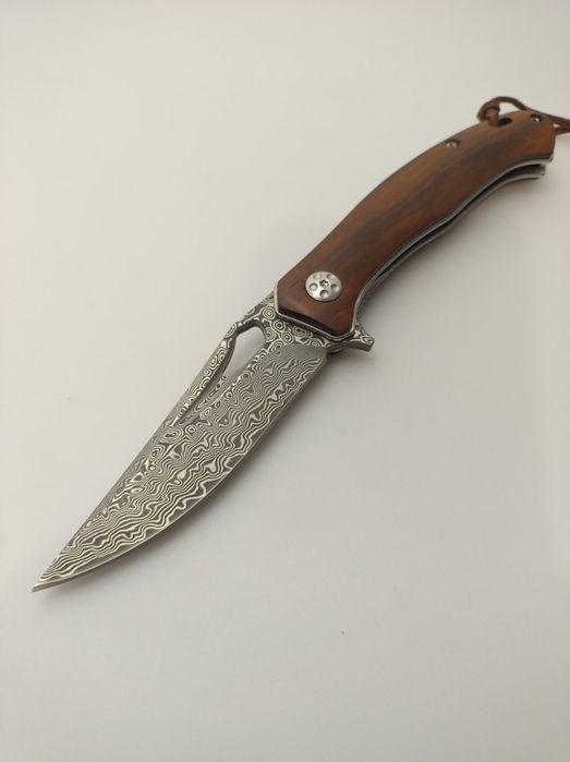 Сгъваем нож от дамаска стомана  VG10