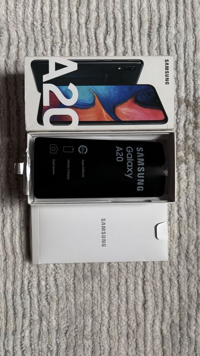 Samsung Galaxy a20