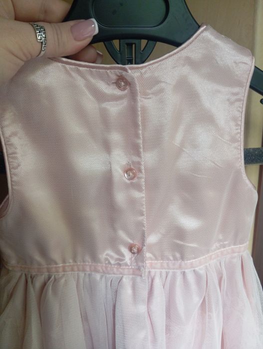 Продам платье на 1-2 года