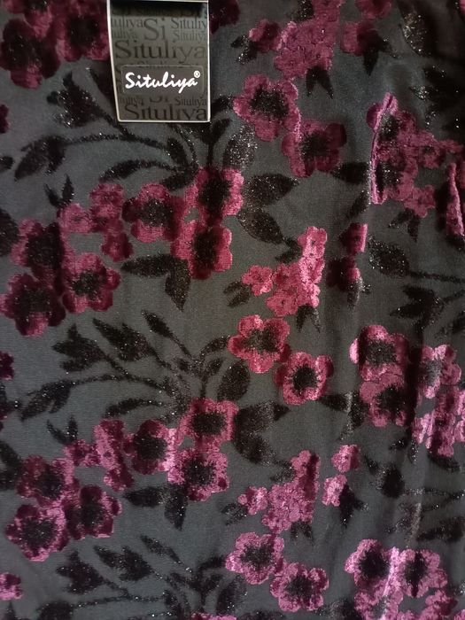 Платье женское  продам