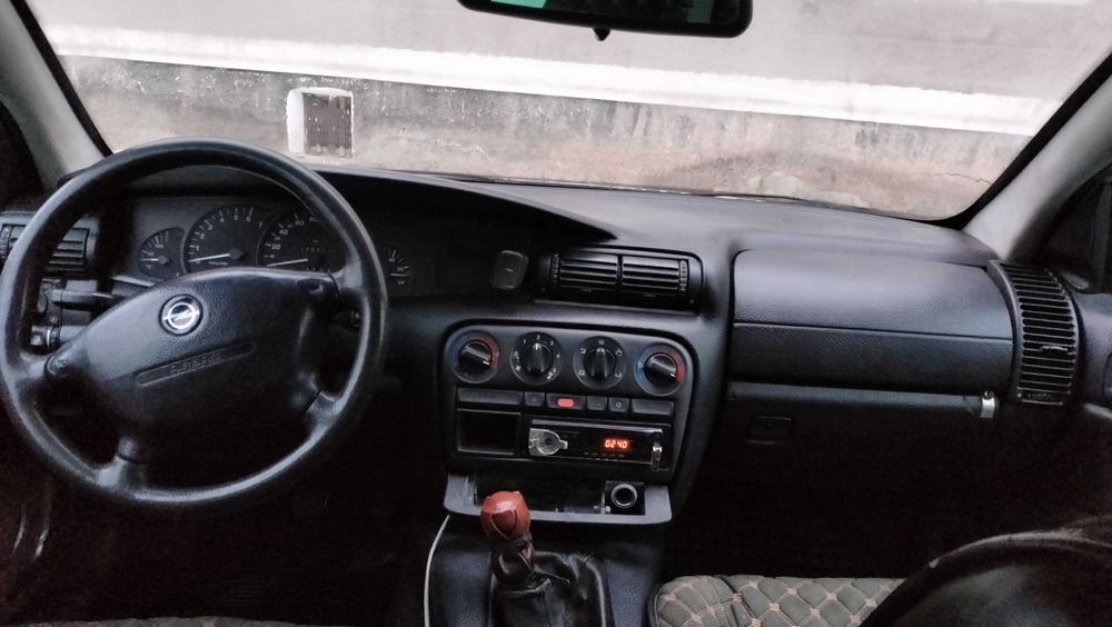 Продам опель амега б