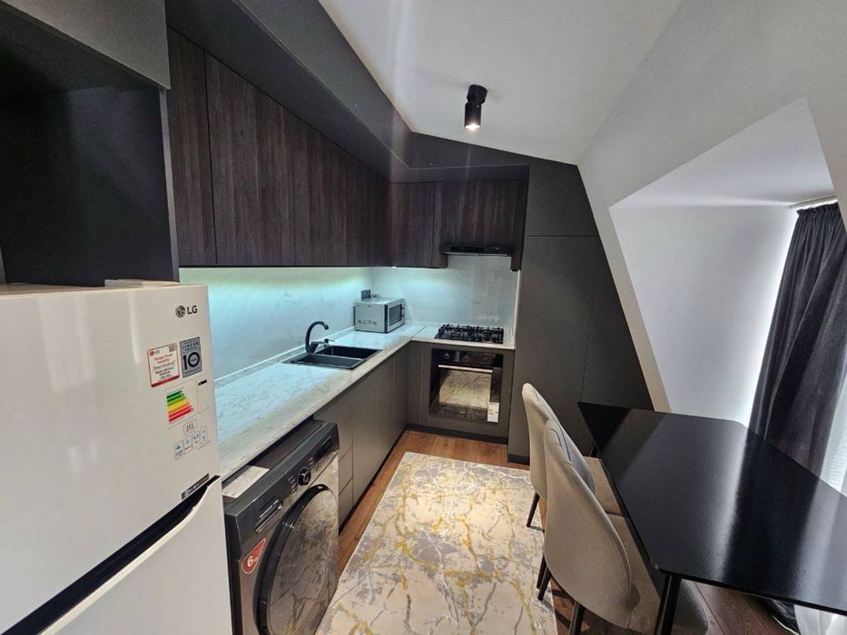 Чилонзор 17 квартал   ЖК Гранд Парк  2/8/8 Площадь 49 м2