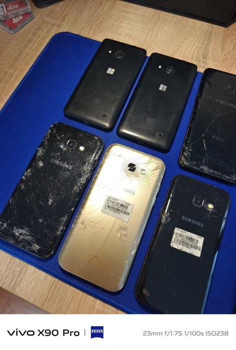 Lot telefoane Samsung Sony ZTE Microsoft