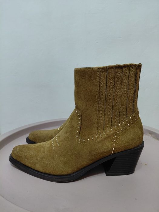 Ciocate piele intoarsa