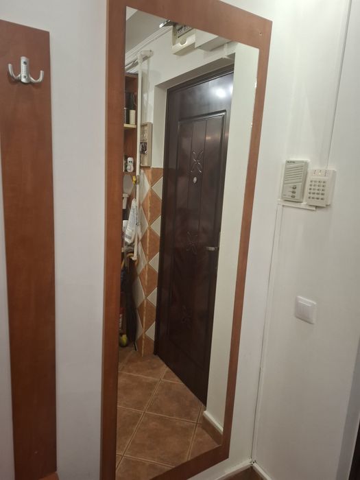Dulap hol si oglinda