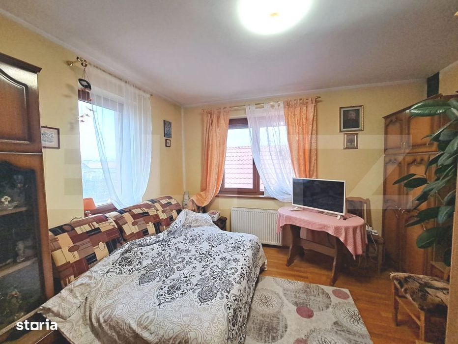 Casa spatioasa P+E+M de vanzare – Harman | 5 camere | Curte 500 mp