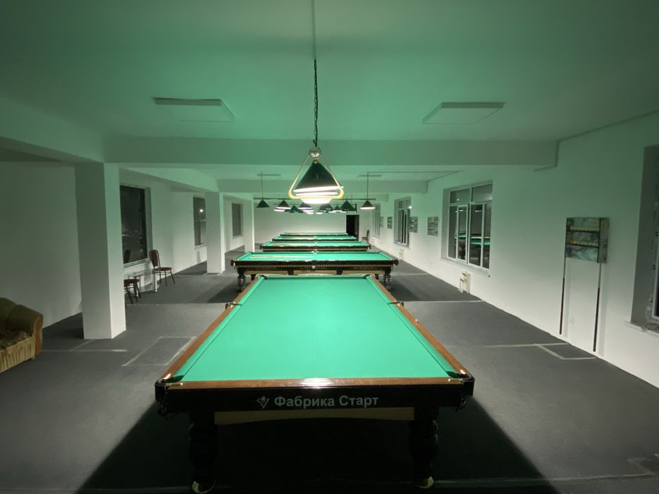 Billiard stol sotladi