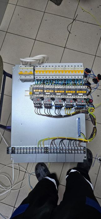 Электрик! Услуги электрика! Электрик!