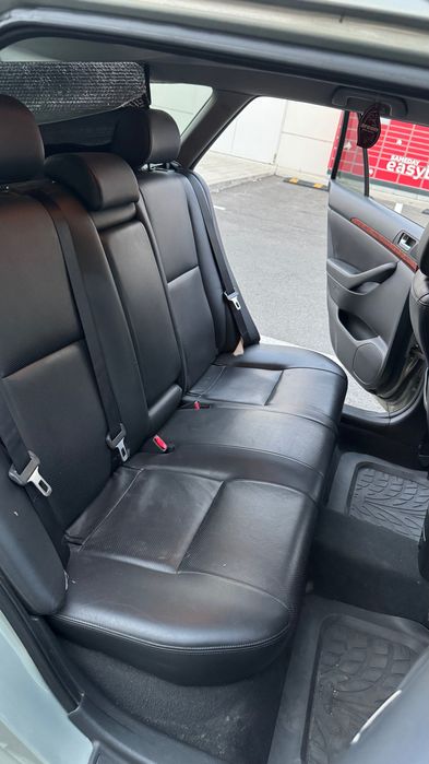 Toyota Avensis 2.0 tdi
