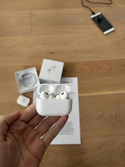 AirPods Pro 2 (USB-C)