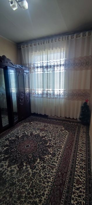 2-этаж 3 хонали кирпични дом сотилади