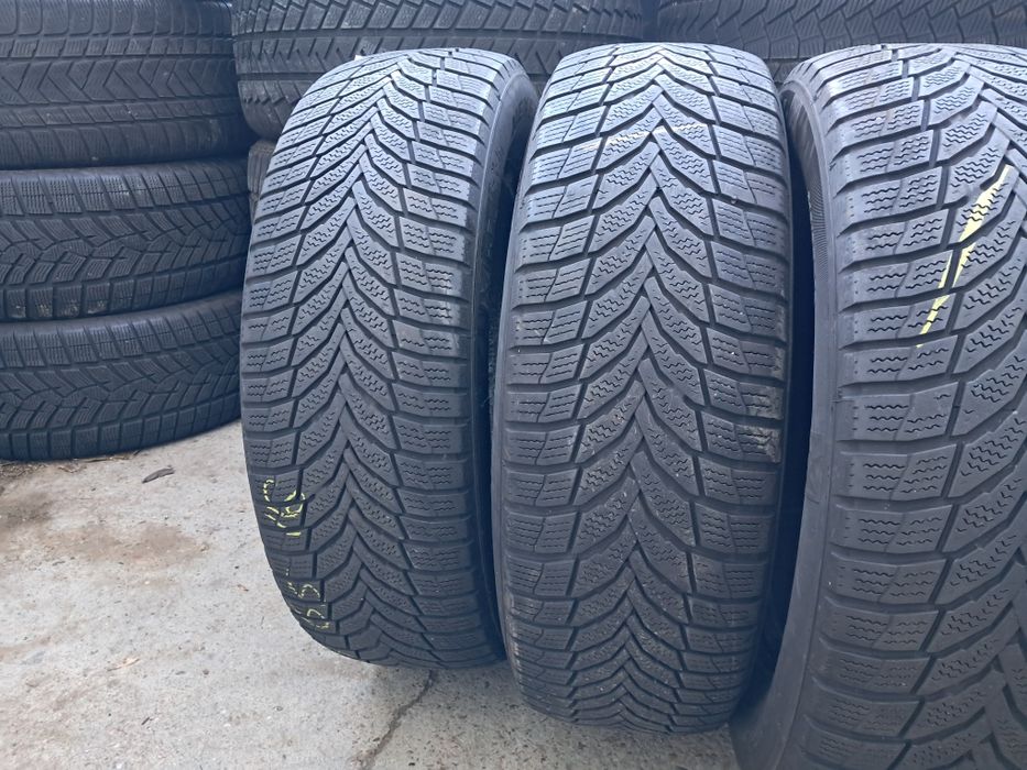 Anvelope second iarna 215 65 R16 Nexen